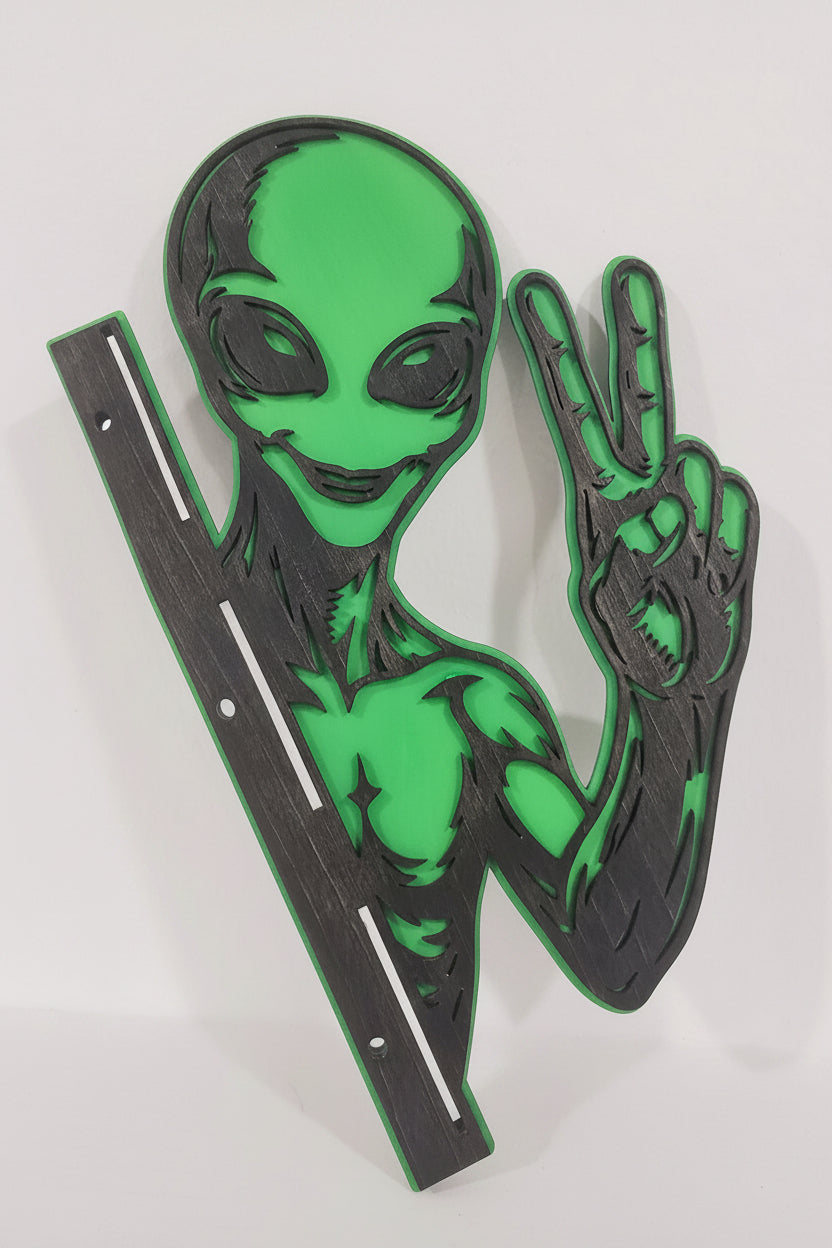 Alien — Paul